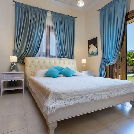 別荘 Anerocuru By Chania