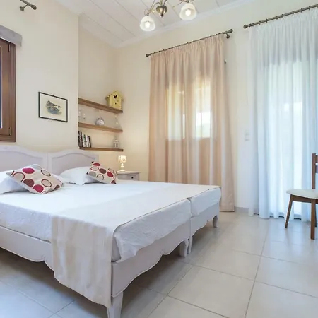 Anerocuru By Chania * ハニア