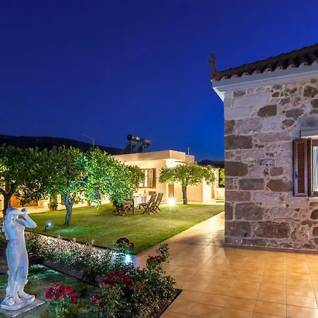 Holiday home Anerocuru By Chania